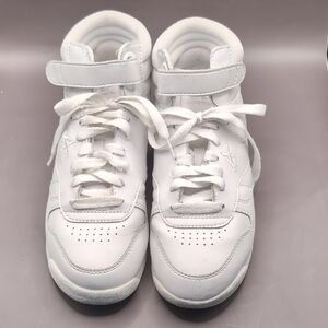 Women's Athletech White High-Top Lace Up Athletic Shoes Sze 6 1/2 - Original Box